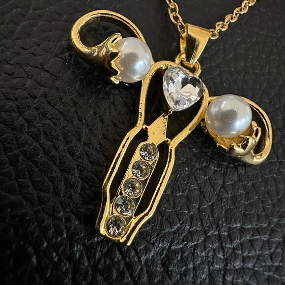 Woman’s Uterus Gold tone Necklace - Picture 1 of 4